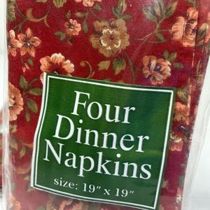 8 cloth napkins Bardwil Linens country patchwork design